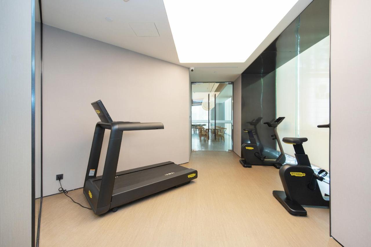 Ji Hotel Shanghai Yan An Road Branch Екстериор снимка